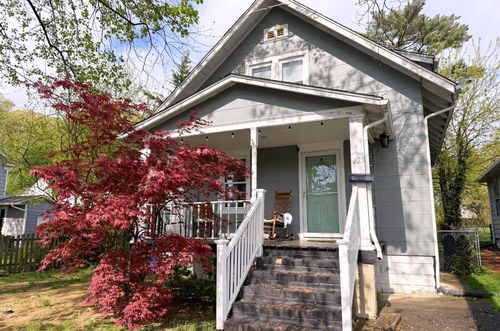 423 Langstaff Ave, MOUNT HOLLY, NJ, 08060-1429 | Card Image