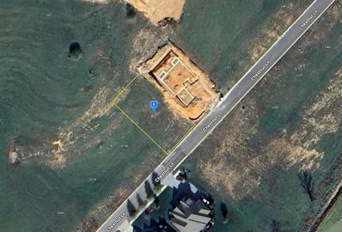 2033 Chestnut Ln, Loudon, TN, 37774-2084 | Card Image