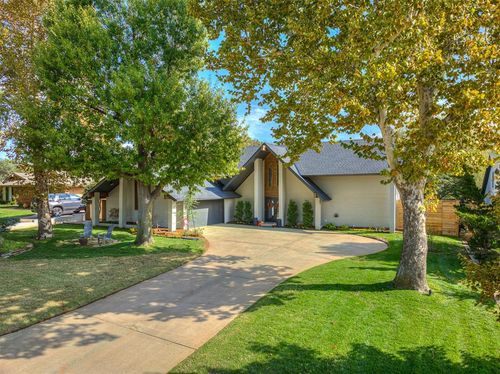 12924 Cedar Springs Road, Oklahoma City, OK, 73120 | Card Image