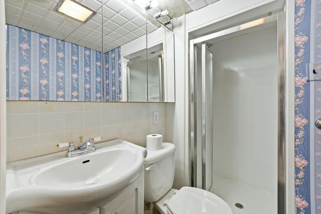 22951 Riverside Dr, House other with 2 bedrooms, 2 bathrooms and null parking in Mendon MI | Image 9