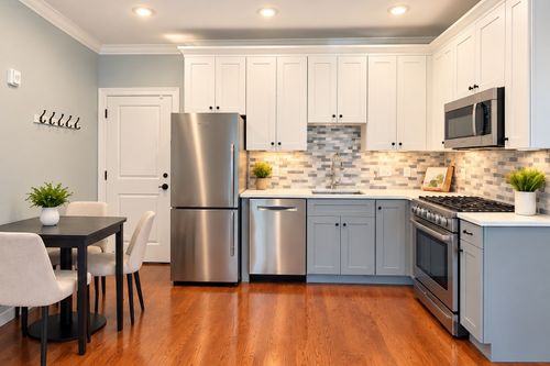 2-104 Beacon Street, Somerville, MA, 02143 | Card Image