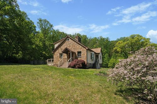 2079 Bodine Rd, MALVERN, PA, 19355-8615 | Card Image