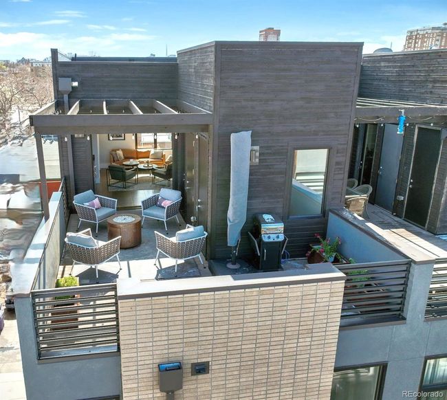 2442 Champa St, Townhouse with 3 bedrooms, 5 bathrooms and 2 parking in Denver CO | Image 4