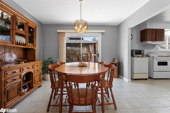 197 Chatterton Valley Cres, House other with 3 bedrooms, 2 bathrooms and 6 parking in Foxboro ON | Image 11