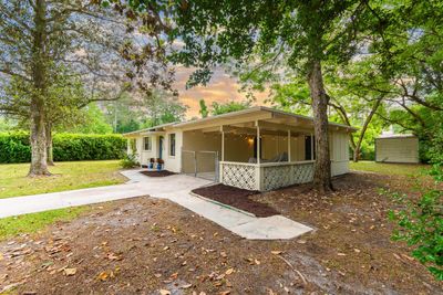 2720 Ne 10 Th Terrace, House other with 3 bedrooms, 1 bathrooms and null parking in GAINESVILLE FL | Image 2