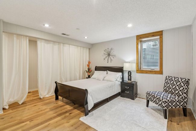 5929 Oxford St N, House other with 4 bedrooms, 4 bathrooms and null parking in Shoreview MN | Image 41