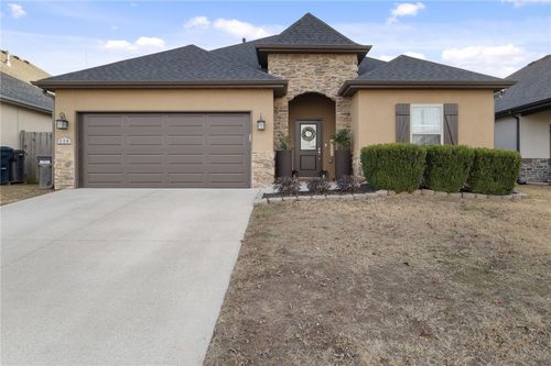 114 E Glendale Ln, Rogers, AR, 72758-4203 | Card Image