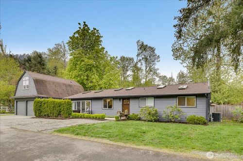 1109 Lewis Ln Se, Issaquah, WA, 98027-4706 | Card Image