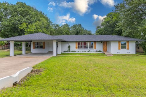1404 Country Club Rd, Ennis, TX, 75119-2252 | Card Image