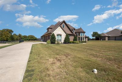 117 Sullivan Way, House other with 4 bedrooms, 4 bathrooms and null parking in Waxahachie TX | Image 1