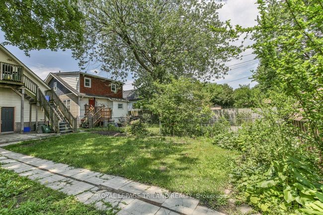 10 Linwood St, Home with 4 bedrooms, 2 bathrooms and 3 parking in London ON | Image 24
