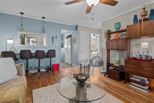 104-72 W Shore Rd, Warwick, RI, 02889-1148 | Card Image