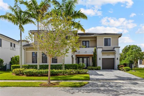 10470 S Lago Vista Cir, Parkland, FL, 33076-2970 | Card Image