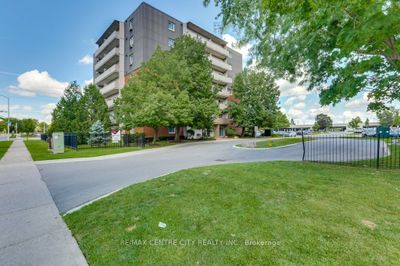 105 - 1100 Jalna Blvd, Condo with 2 bedrooms, 1 bathrooms and 1 parking in London ON | Image 2