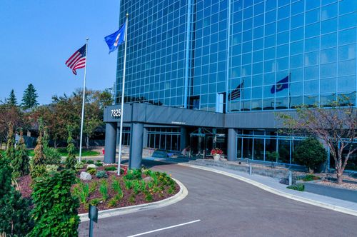 7825 Washington Ave S, Minneapolis, MN, 55439-2430 | Card Image