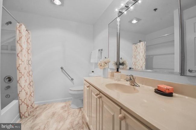 APT-517 - 2904 N Leisure World Blvd, Condo with 2 bedrooms, 2 bathrooms and null parking in SILVER SPRING MD | Image 19