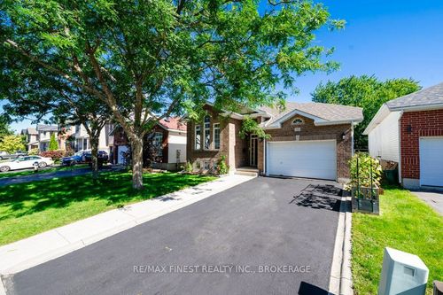 380 Quarry Pond Crt, Kingston, ON, K7K7L3 | Card Image