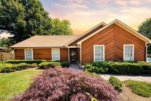 863 Smoke Creek Rd, Knoxville, TN, 37934 | Card Image