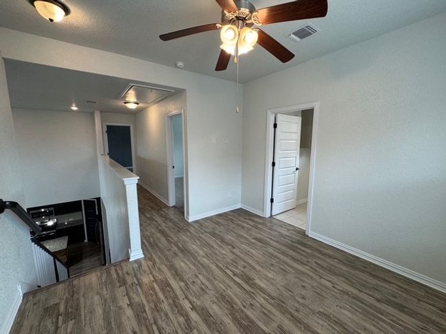 122 Sangaree Dr, House other with 4 bedrooms, 3 bathrooms and 4 parking in Buda TX | Image 13