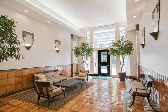 APT-517 - 526 1 St Ave S, Condo with 2 bedrooms, 2 bathrooms and 3 parking in Seattle WA | Image 29