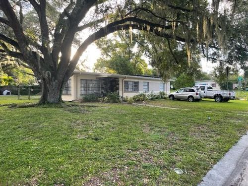 3201 River Grove Dr, TAMPA, FL, 33610-1560 | Card Image