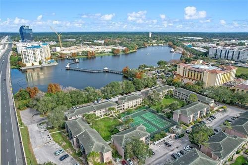 300-151 Oyster Bay Cir, ALTAMONTE SPRINGS, FL, 32701-8040 | Card Image