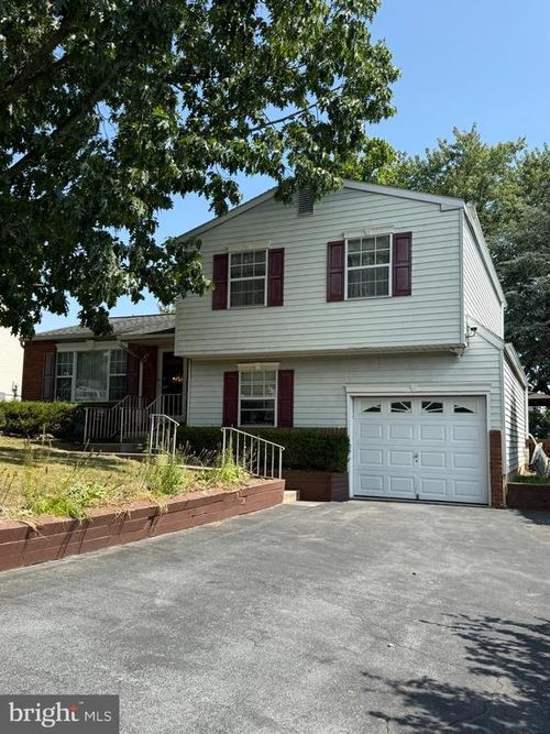 381 N 50th St, HARRISBURG, PA, 17111-3414 | Card Image