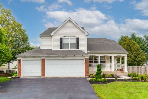 5513 Alexandria Dr, Lake In The Hills, IL, 60156-5826 | Card Image