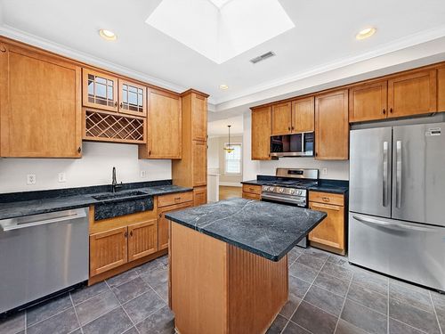 3-9 Odonnell Sq, Boston, MA, 02122-3278 | Card Image
