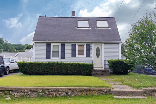 130 Eagle St, Ware, MA, 01082-1367 | Card Image