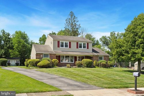 29 Buckwalter Rd, NORRISTOWN, PA, 19403-1971 | Card Image