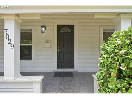 7029 Se 85th Ave, Portland, OR, 97266-5705 | Card Image