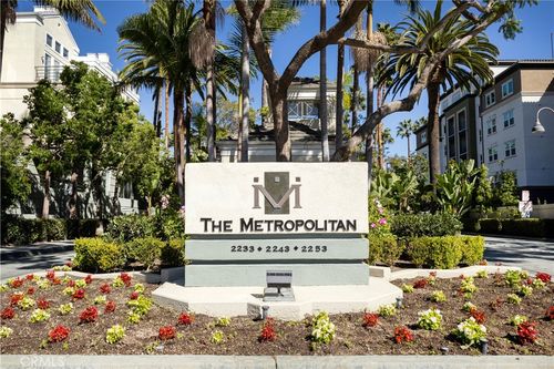 108-2233 Martin, Irvine, CA, 92612-1417 | Card Image