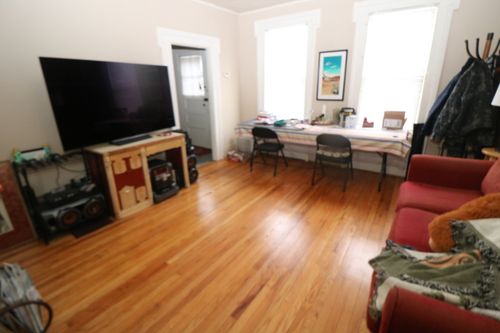 726 S Jefferson St, Woodstock, IL, 60098-3918 | Card Image