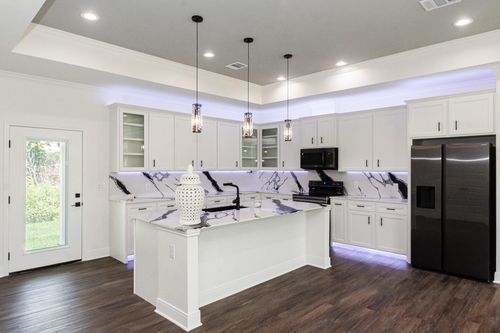 423 Manor Ave, Arcola, TX, 77583-2720 | Card Image