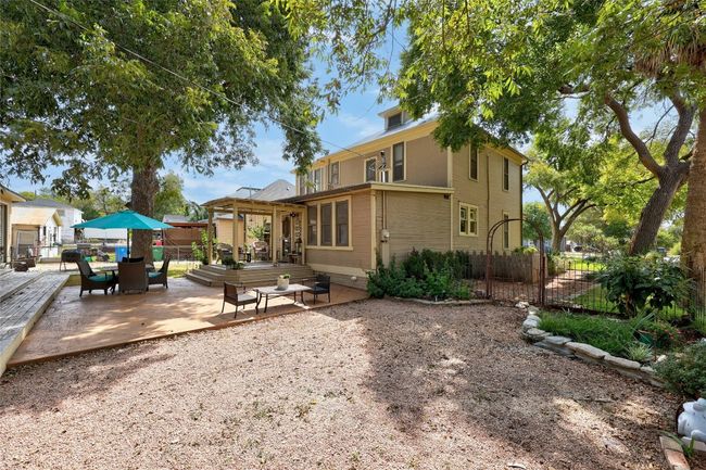 622 W 7 Th St, House other with 4 bedrooms, 3 bathrooms and null parking in Taylor TX | Image 29