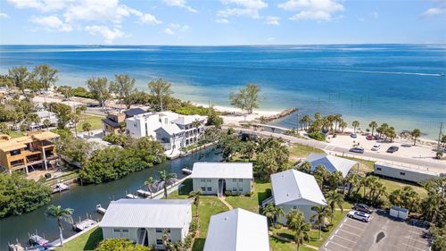 8b-522 Pine Ave, ANNA MARIA, FL, 34216 | Card Image