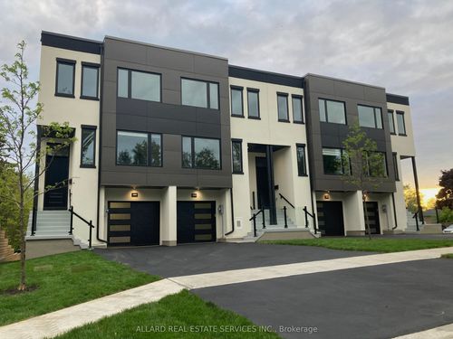 1954 Valley Farm Rd, Pickering, ON, L1V1X7 | Card Image