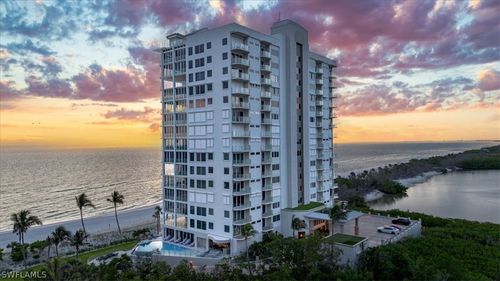 apt-10-10 Seagate Dr, Naples, FL, 34103-2468 | Card Image