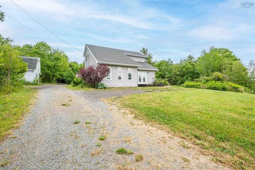 13295 Highway 1, Lockhartville, NS, B0P1P0 | Card Image