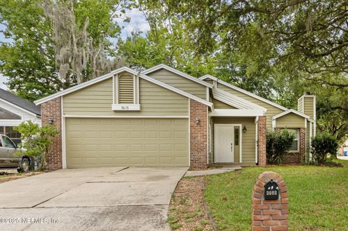 3603 Bridgewood Dr, Jacksonville, FL, 32277-8904 | Card Image