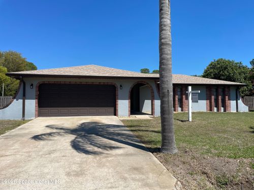 215 Driskell St Ne, PALM BAY, FL, 32907-1548 | Card Image