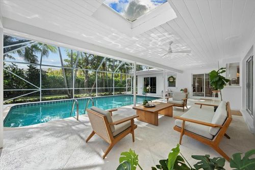 232 Cove Pl, Jupiter Inlet Colony, FL, 33469-3509 | Card Image