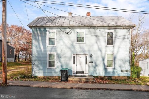 148 Sharpe St, STRASBURG, VA, 22657-2203 | Card Image