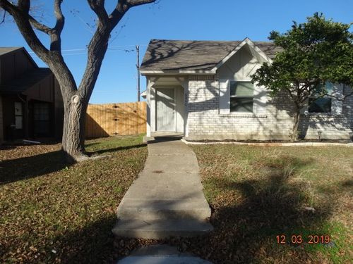 6040 Dooley Dr, The Colony, TX, 75056-1507 | Card Image