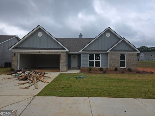 64-198 Champions Ln, Winder, GA, 30680-7335 | Card Image