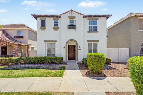 886 S Huish Dr, Gilbert, AZ, 85296-1481 | Card Image
