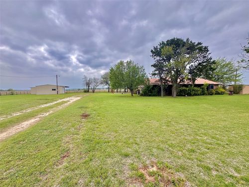 672 County Road 1135, Morgan, TX, 76671-3063 | Card Image