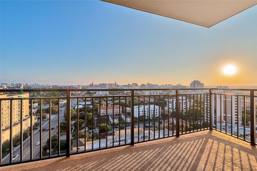 apt-1606-888 S Douglas Rd, Coral Gables, FL, 33134-7570 | Card Image