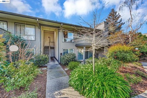 25-121 Buckingham Dr, Santa Clara, CA, 95051-6548 | Card Image